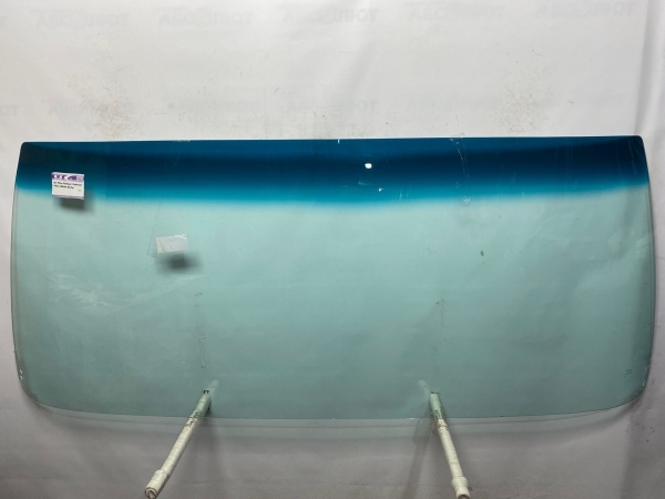 HINO Y633 RANGER STANDARD BODY 1989-  (86.215) KMK СИНЯЯ ПОЛОСА Стекло лобовое