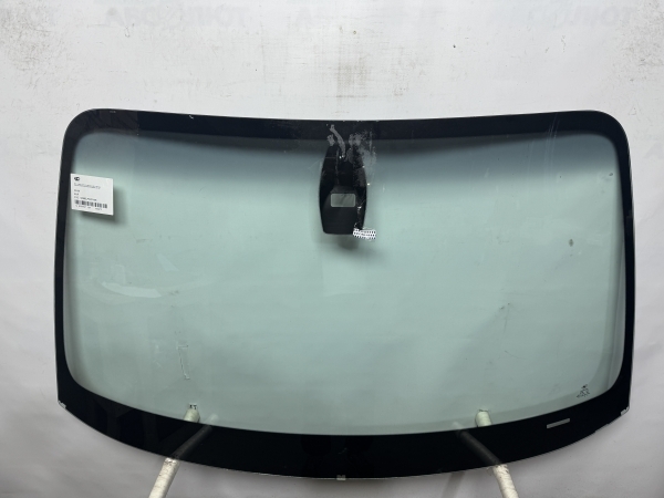 BMW 1-SERIA E87/81  2004-  FYG- датчик дождя(место) СЕРАЯ ПОЛОСА Стекло лобовое