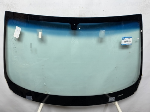 BMW X3 E83 2003-10  SL- Стекло лобовое