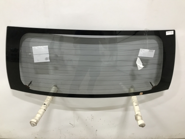 TOYOTA PASSO/ BOON 04-10 KMK  Стекло заднее