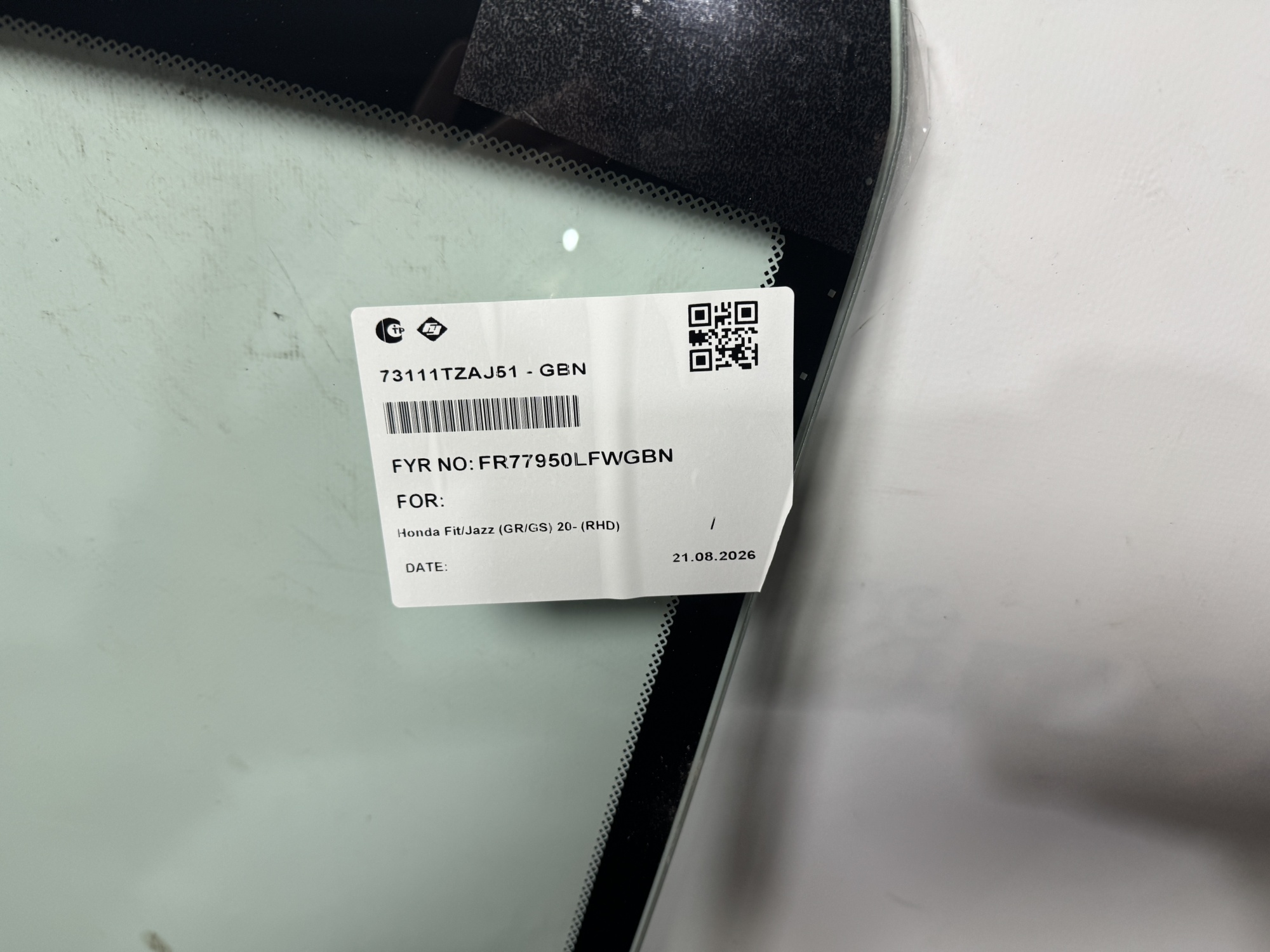 HONDA FIT 2019- RHD FYG  1 КАМЕРА  АНТЕНА Стекло лобовое