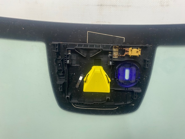 MERCEDES W212 2D-CUPE (E-CLASS)  2011-(РЕСТАЙЛ 13-16) C207 FYG-АКУСТИК ДД КАМЕРА Стекло лобовое