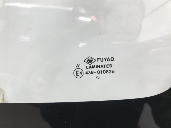 TOYOTA AURIS 5D HBK 2007-  FYG-ДД БЕЗ ПОЛОСЫ МОЛДИНГ Стекло лобовое  