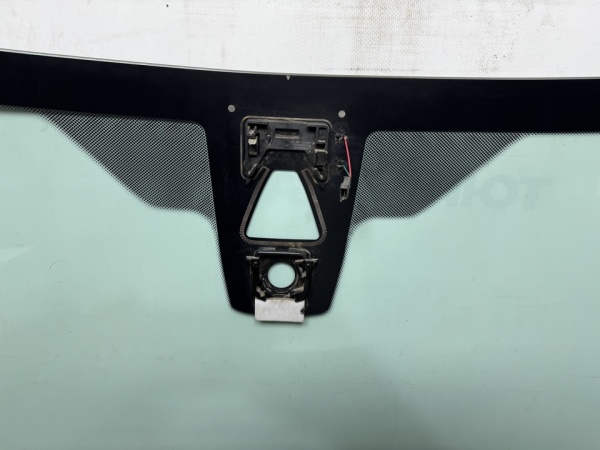 BMW 4-SERIA F32 2014-  FYG ДД КАМЕРА Стекло лобовое