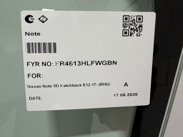 NISSAN NOTE WAGON E12 2012- FYG ПРАВ РУЛЬ КАМЕРА(РЕСТАЙЛИНГ) синяя полоса Стекло лобовое