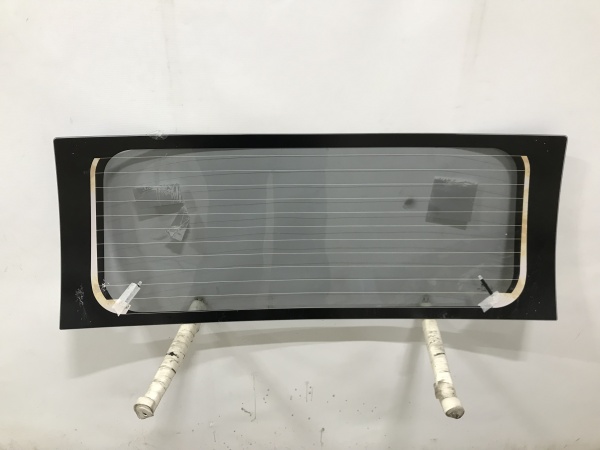 TOYOTA PASSO/ BOON 04-10 KMK  Стекло заднее