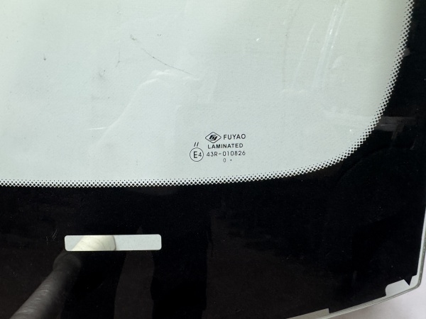 BMW 1-SERIA E87/81  2004-  FYG- датчик дождя ЗЕЛЕНАЯ ПОЛОСА Стекло лобовое