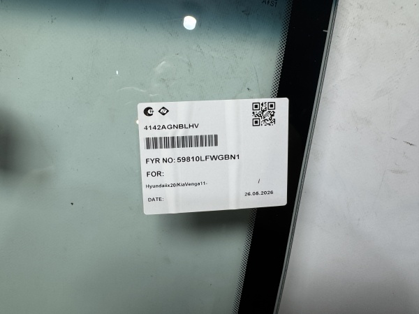 KIA VENGA / IX20 2009-18 FYG СИНЯЯ ПОЛОСА  ОБОГРЕВ ДВОРНИКОВ Стекло лобовое