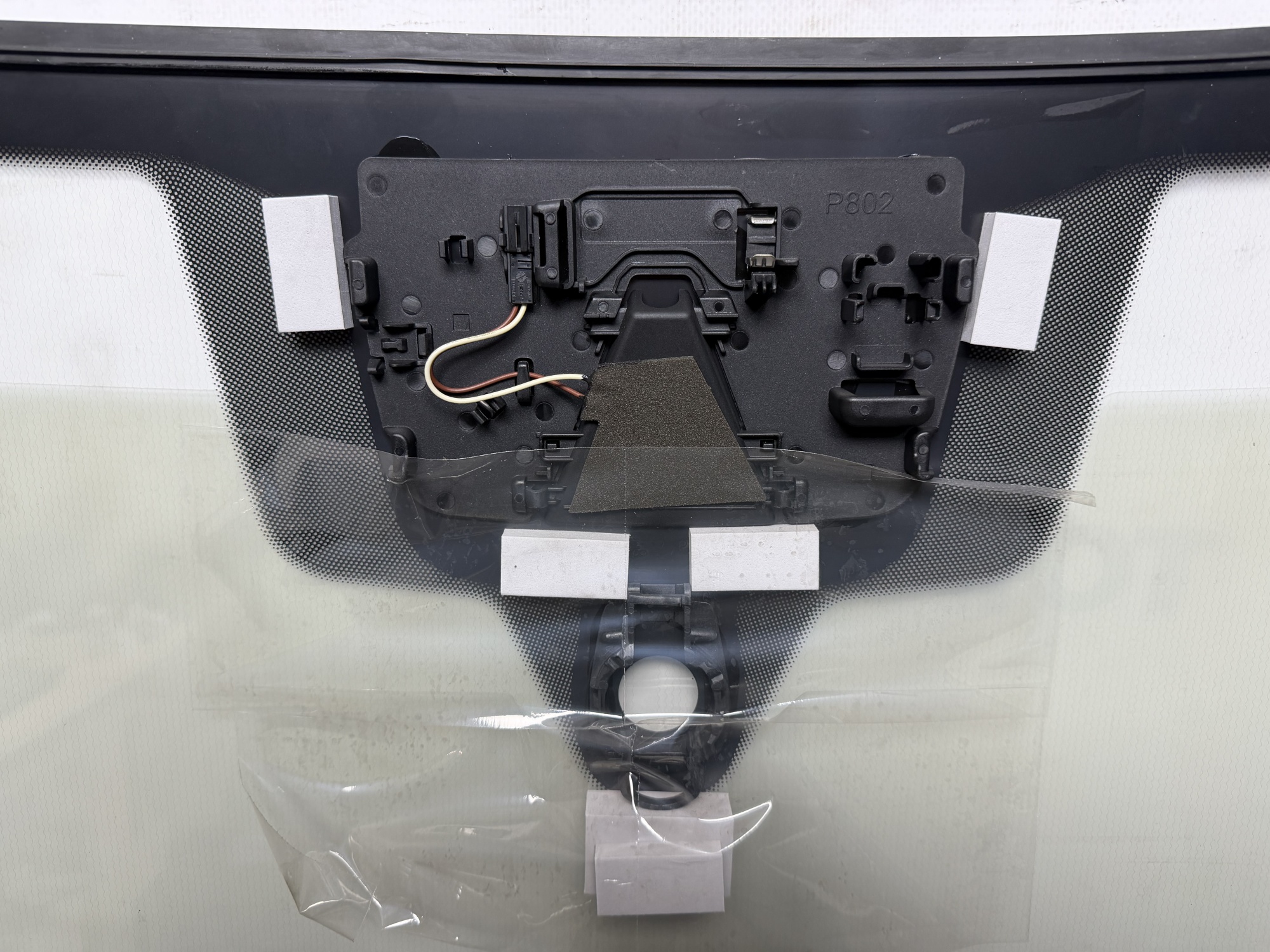 AUDI Q8  2018-  BENSON-ДД-КАМЕРА ПРОЕКЦИЯ АТЕРМАЛ ПОЛНЫЙ ПОДОГРЕВ(НИТИ) Стекло лобовое  