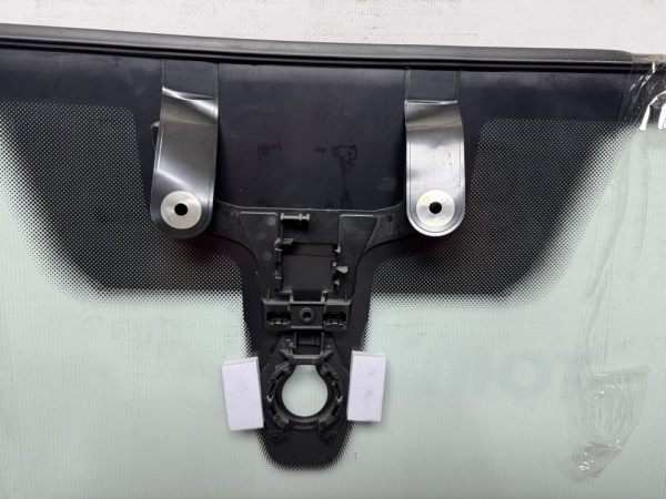 PORSCHE CAYENNE 2010- BENSON -ДД ПОЛНЫЙ ОБОГРЕВ КРЕПЛЕНИЯ МОЛДИНГИ Стекло лобовое