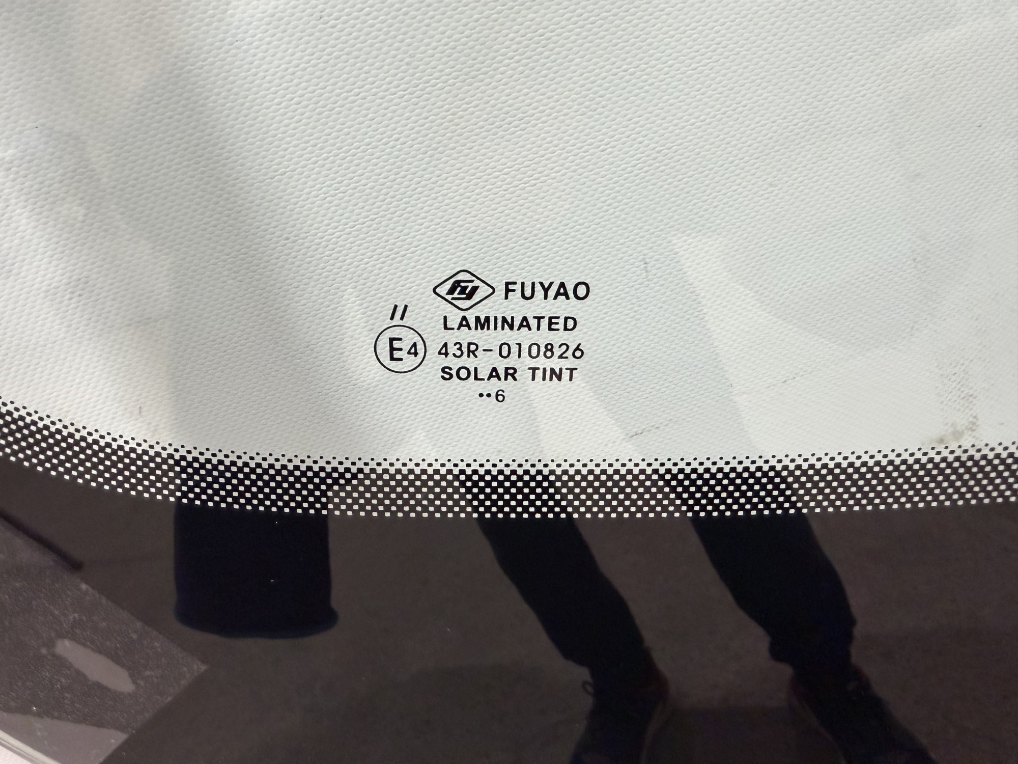 GEELY COOLRAY 5D 2020-  FYG-(РЕСТ 2023-) ПОДОГРЕВ ДВОРНИКОВ Стекло лобовое