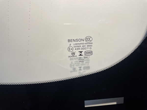 BMW 5-SERIA G30 4D-5D 2017- BENSON ДД  ПРОЕКЦИЯ Стекло лобовое