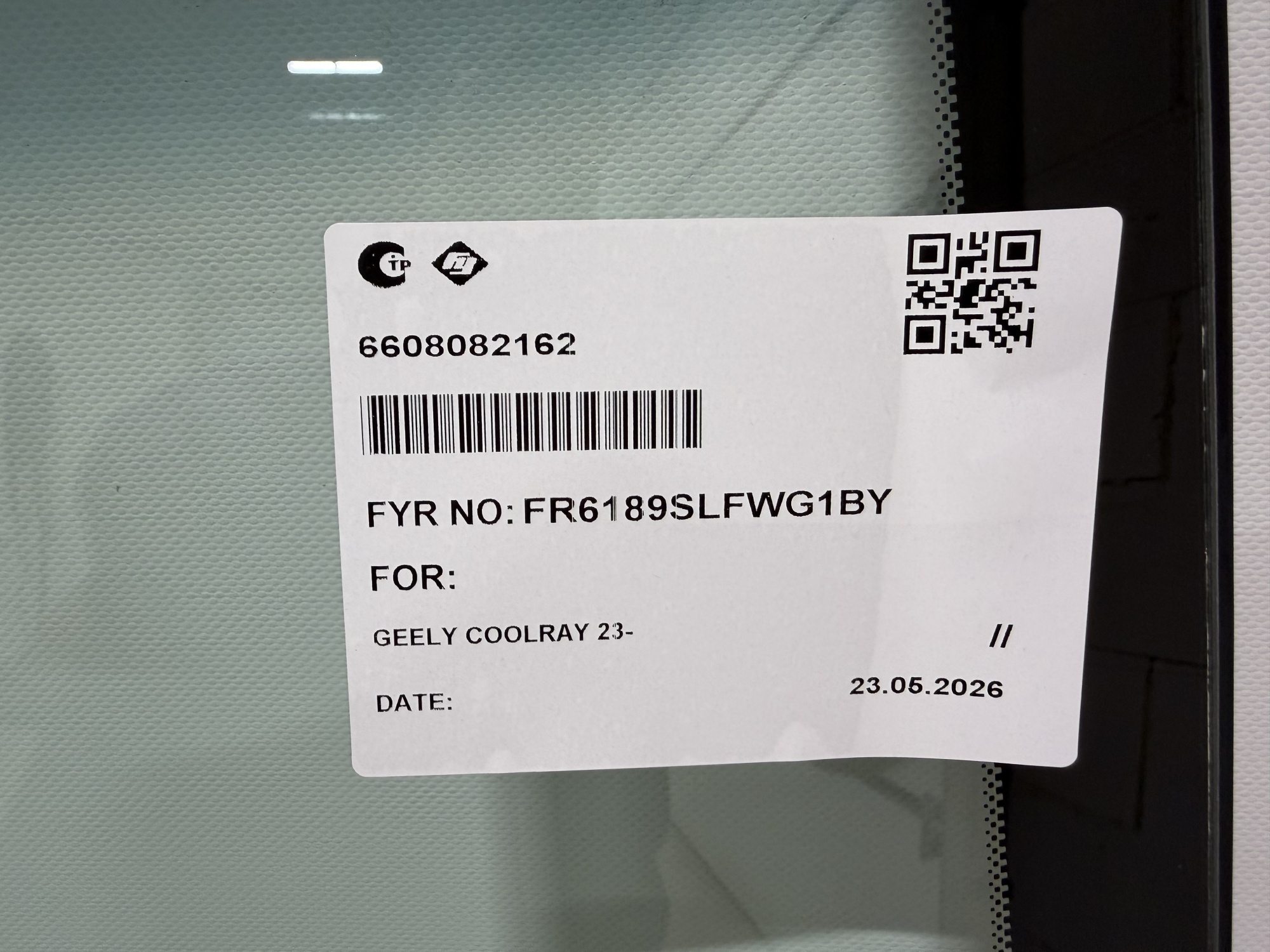 GEELY COOLRAY 5D 2020-  FYG-(РЕСТ 2023-) ПОДОГРЕВ ДВОРНИКОВ Стекло лобовое